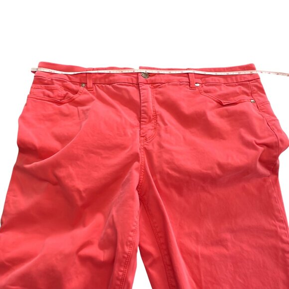 Chico's Crop Pants Size 3 XL Petite Pink So Lifting Capri Summer Bright Color - Picture 9 of 13
